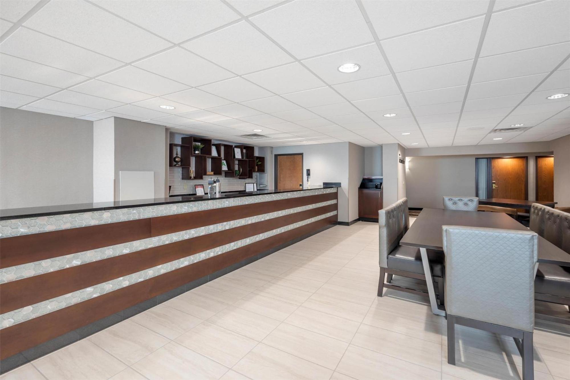Drury Inn & Suites パデューカ エクステリア 写真