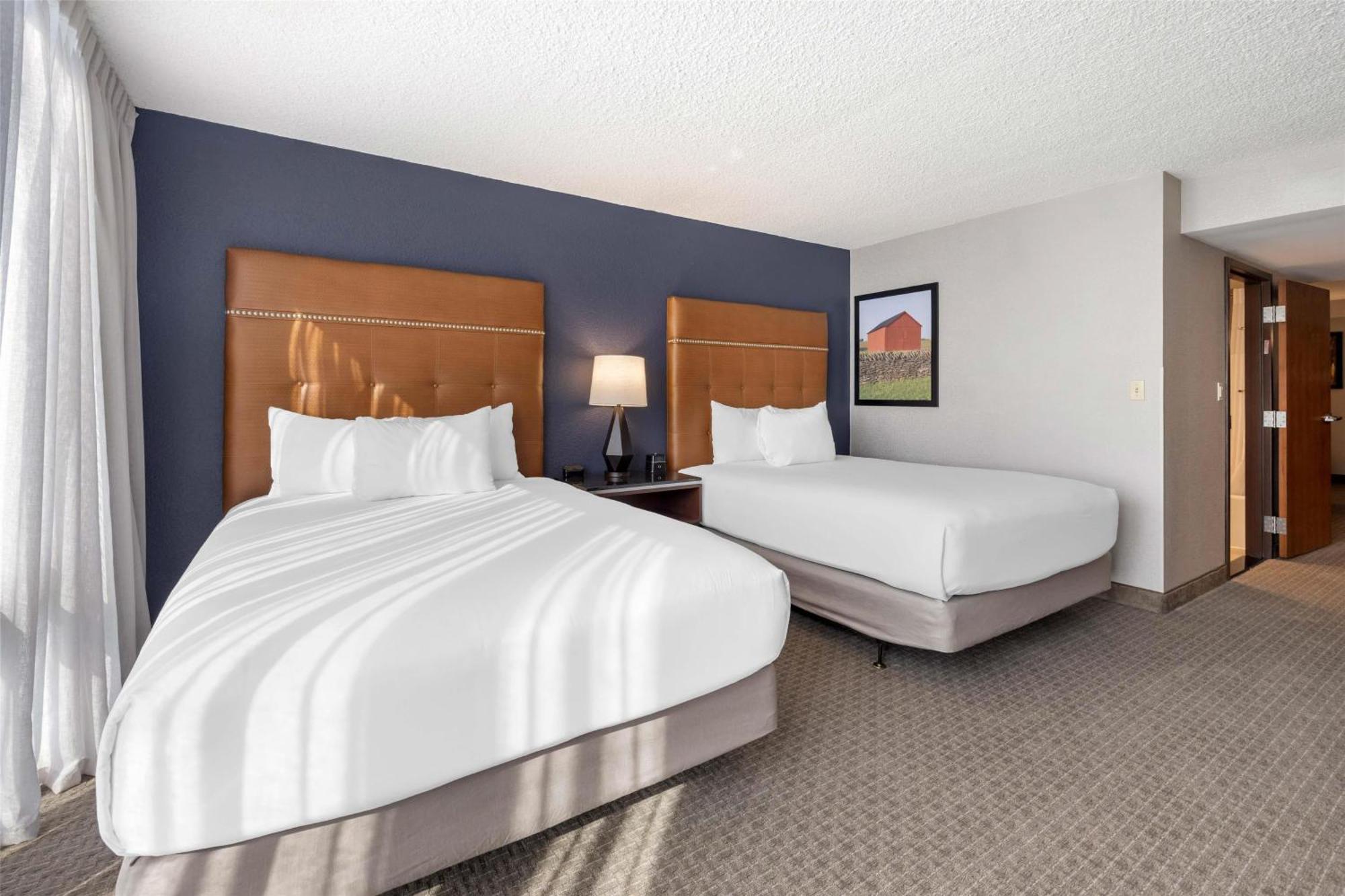 Drury Inn & Suites パデューカ エクステリア 写真