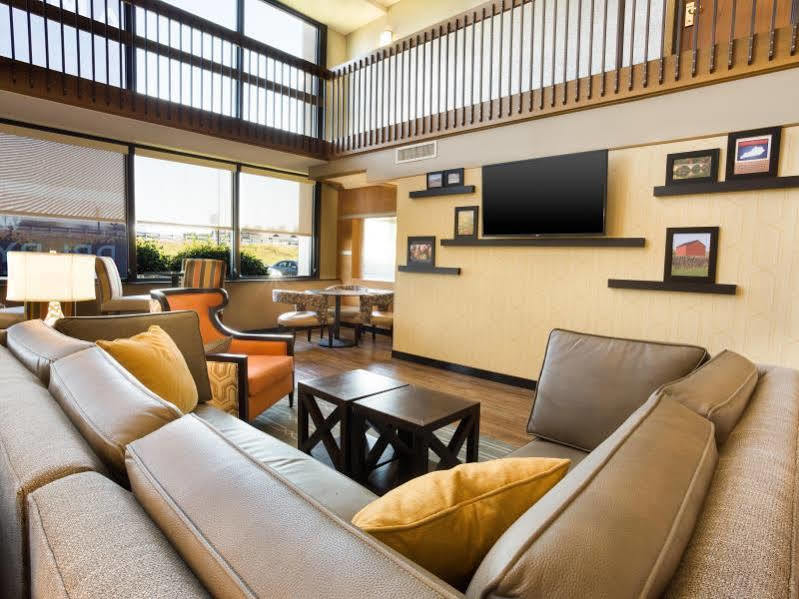 Drury Inn & Suites パデューカ エクステリア 写真
